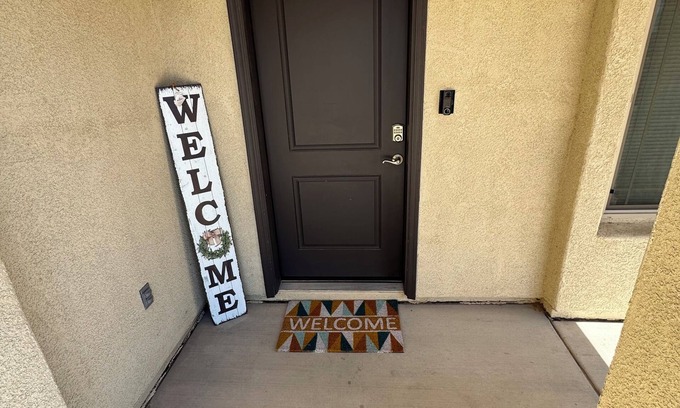 Yuma House | Lovely 4-bedroom house in charming Yuma with AC