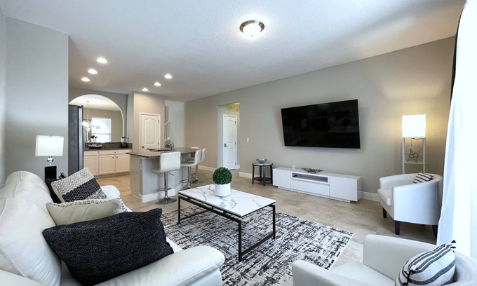 Sunridge Woods House | Lovely 5 Bed Game Spa Pool Home in Solterra Resort