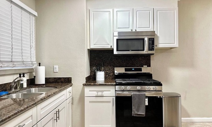 San Jose Apartment | Lovely and Cozy 1B1B House