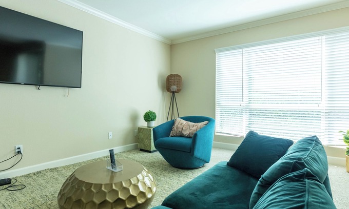 Rancho Palos Verdes Apartment | Lovely and Cozy Apartment