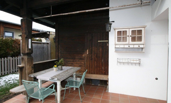 Wiesing Apartment | Lovely apartment for 5 people with WIFI, TV, terrace and parking