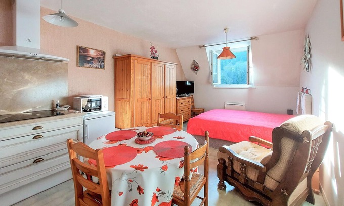 Salins-les-Bains Apartment | Lovely apartment in Salins-les-Bains