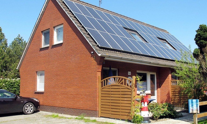 Sehestedt Apartment | Lovely apartment for 4 guests with WIFI, TV, terrace, pets allowed and parking