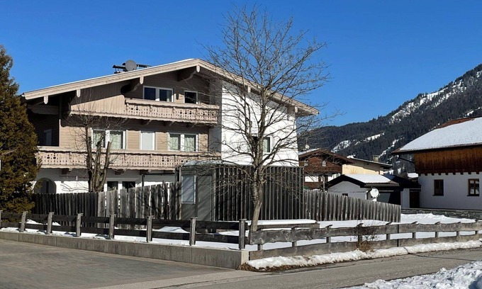 Achenkirch Apartment | Lovely apartment for 5 guests with WIFI, TV, patio and parking