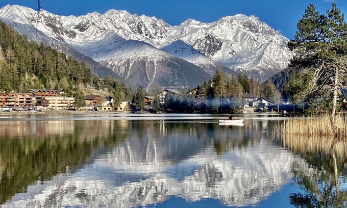 Champex-Lac Apartment | Lovely apartment for 2 guests with WIFI, TV and balcony