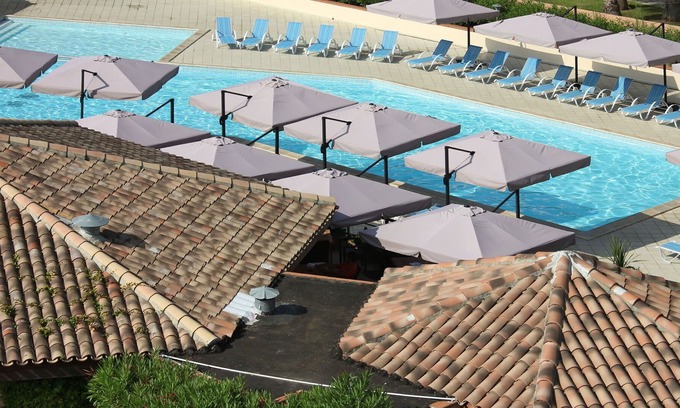 Bravone Apartment | Lovely apartment for 6 guests with WIFI, pool, terrace and parking