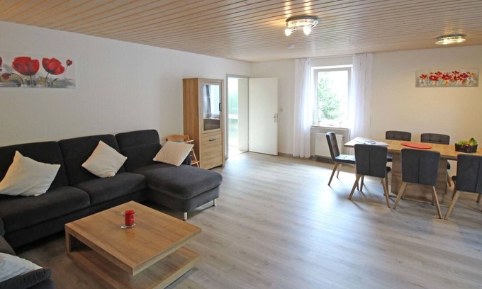 Immerath Apartment | Lovely apartment for 7 people with WIFI, TV, terrace, pets allowed and parking