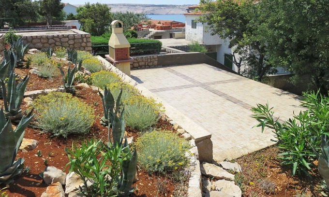 Prizna Apartment | Lovely apartment for 2 people with A/C, WIFI, TV and terrace