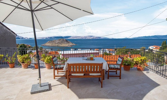 Sveti Juraj Apartment | Lovely apartment in Sveti Juraj
