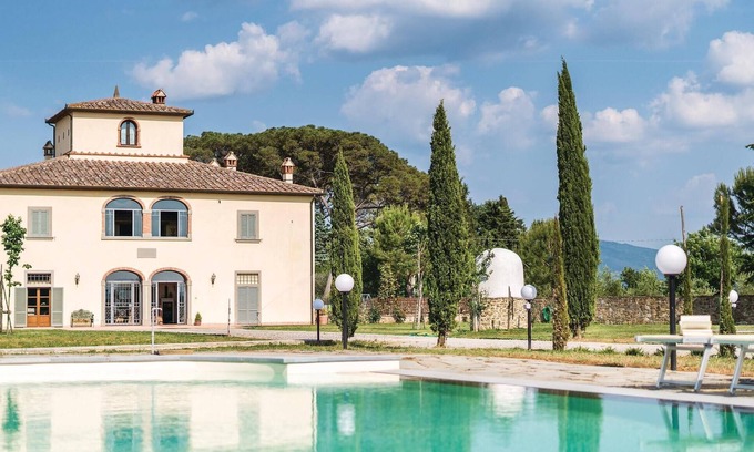 Le Piazze Apartment | Lovely apartment in Frassineto -AR-