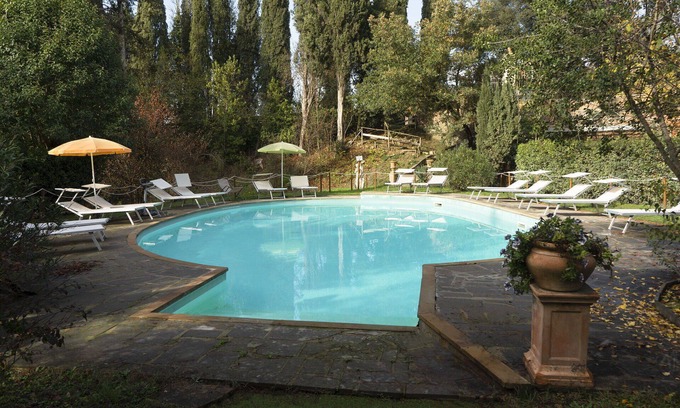 Chiusi Other | Lovely apartment with A/C, WIFI, private pool, TV, veranda and pets allowed, close to Montepulci.