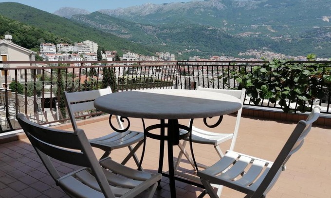 Babin do Apartment | Lovely apartment with big terrace in Budva