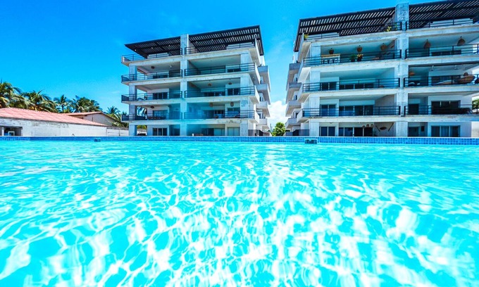 El Porvenir Condo | Lovely beach front condo in Costa del Sol 25 minutes from the airport & surfcity