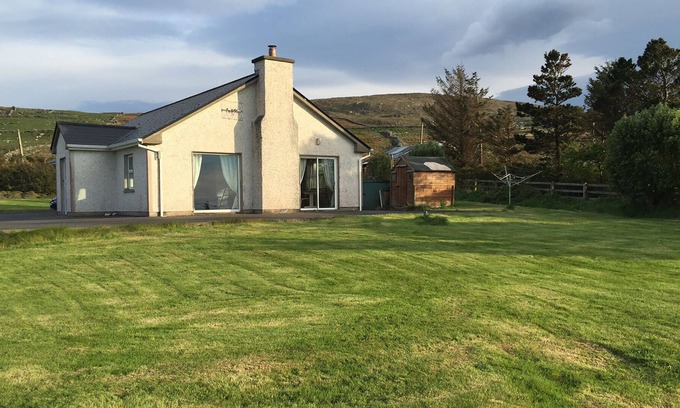 Killadoon Cottage | Lovely Bungalow Featuring Panoramic Ocean And Mountain Views.