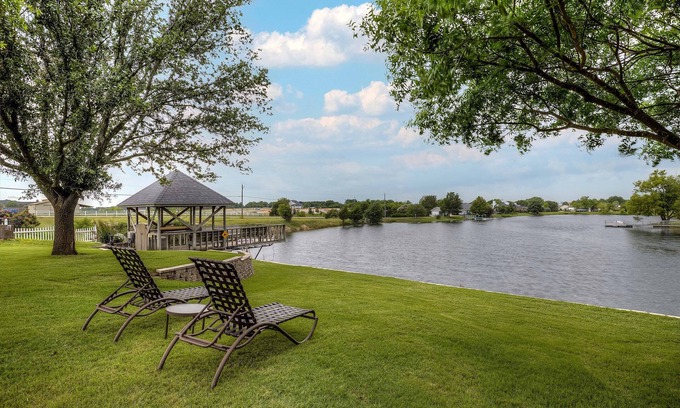 Celina House | Lovely Celina Home w/Patio & View on Lake!