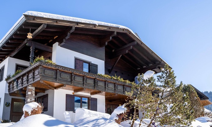Westendorf Ski Chalet | Lovely chalet near ski resort with garden