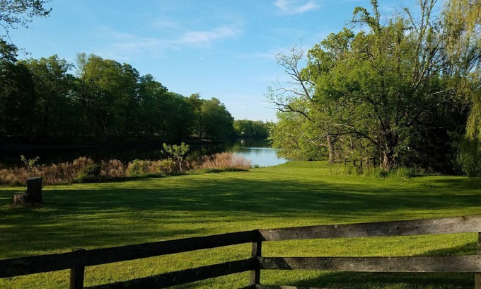 New Paltz Cottage | Lovely cottage on the river