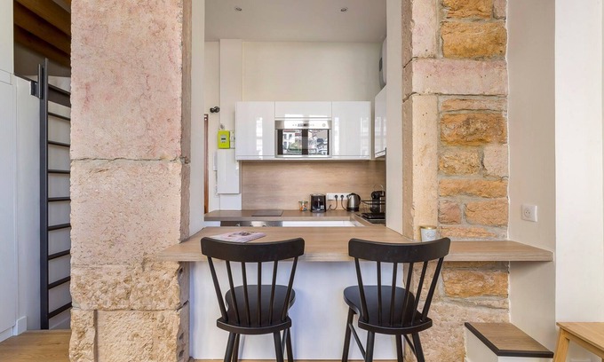 Grande Cote - Annonciade Apartment | Lovely cozy studio - Pentes of Croix Rousse
