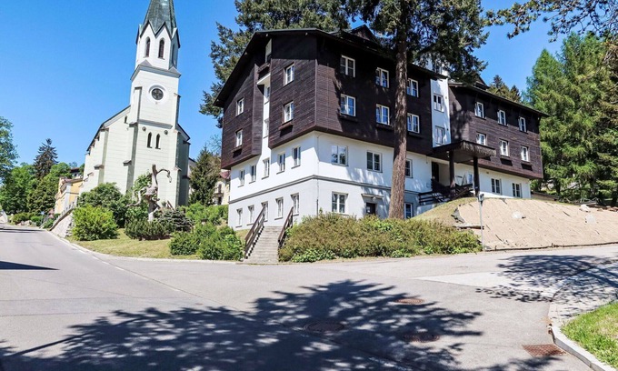 Janske Lazne Apartment | Lovely apartment for 3 people with WIFI, TV, panoramic view and parking
