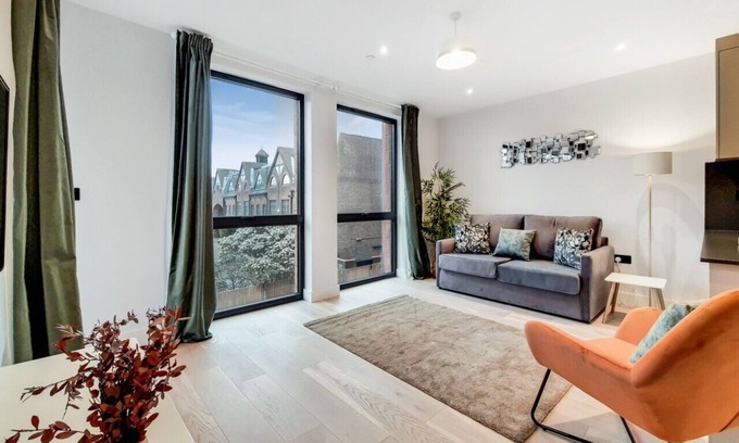 Harrow Apartment | Lovely Deluxe Wembley Harrow Apartment