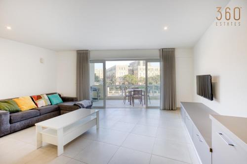 Pieta Apartment | Lovely designer 3BR Apt with Private Terrace with BBQ by 360 Estates