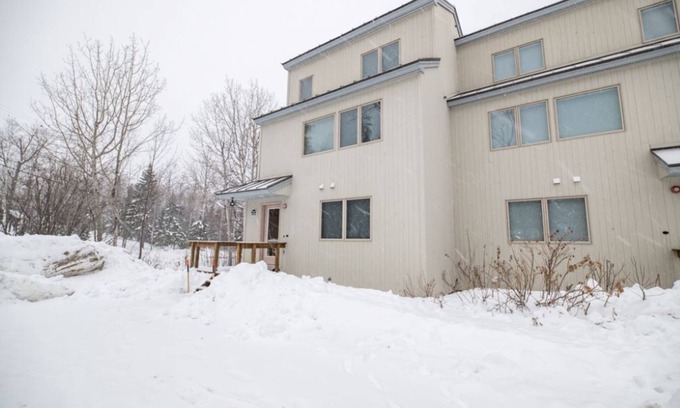 Carrabassett Valley Condo | Lovely family condo at Sugarloaf Mountain
