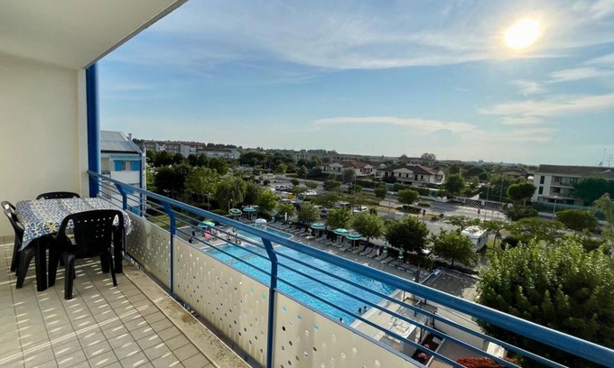 Torre di Fine Apartment | Lovely flat facing the swimming pool