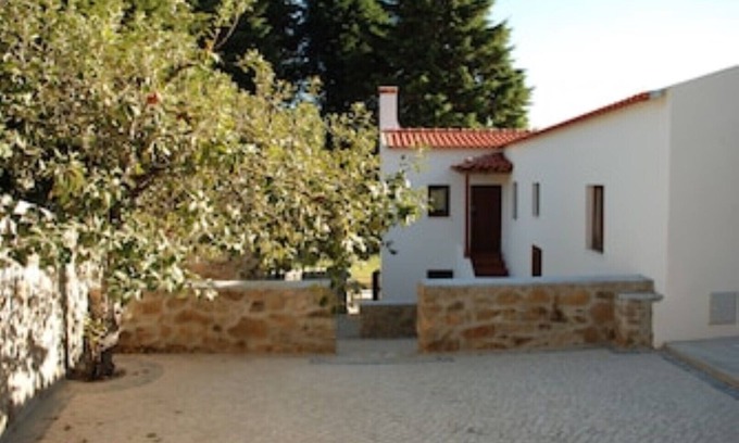 Figueiro dos Vinhos House | Lovely holiday cottage, nice pool, close to village centre, not far from Coimbra