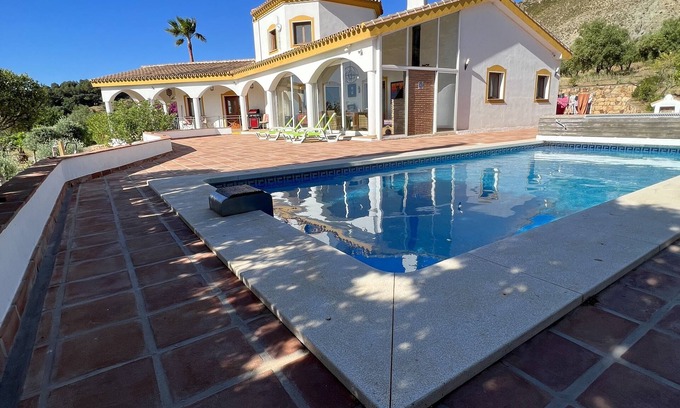 Casarabonela House | Lovely holiday home secluded in the mountains at Casarabonela