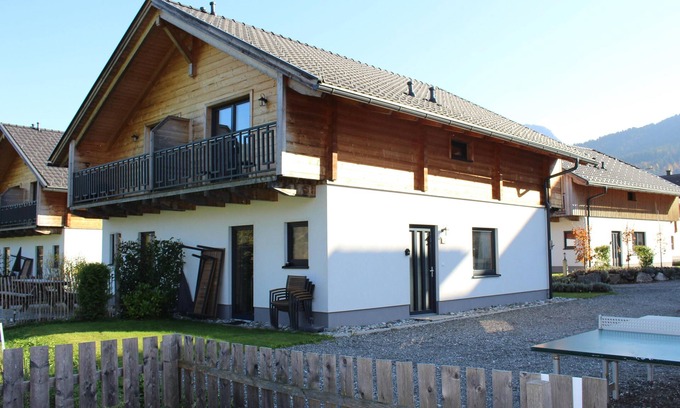 Jenig House | Lovely holiday home on park near ski resort
