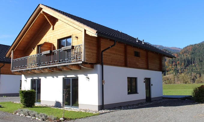 Jenig House | Lovely holiday home on park near ski resort