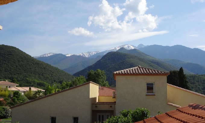Finestret Villa | Lovely holiday villa. 4 bedrooms and pool, Finestret, Pyrenees Orientales