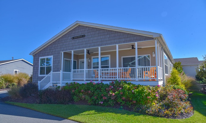 Long Neck House | Lovely home, beach, family fun, pools pet friendly!