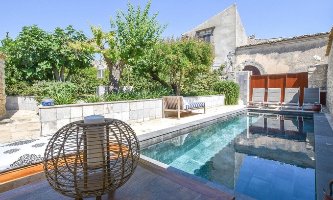 Palazzolo Acreide Historic Centre House | Lovely home in Palazzolo Acreide
