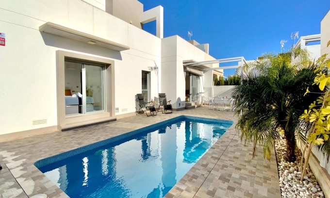 Canalosa Alta House | Lovely home in Alicante