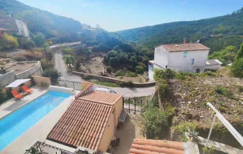 Cabrerolles House | Lovely Home In Cabrerolles With Wifi