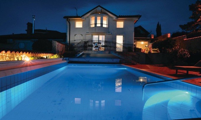 Izola House | Lovely home in Izola with kitchen