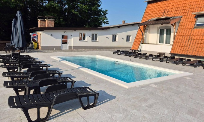 Kapela House | Lovely home in Kapela