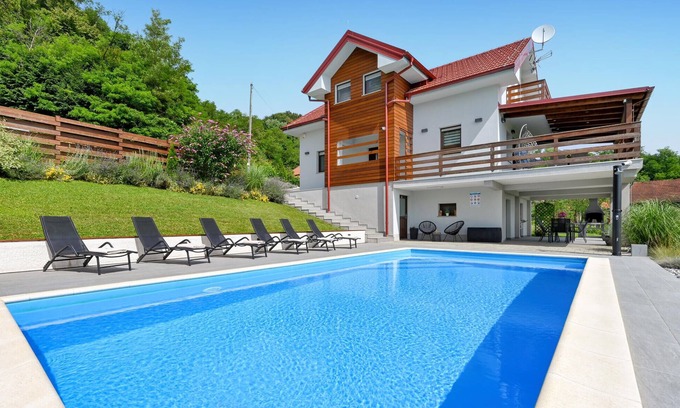 Pregrada House | Lovely home in Pregrada with sauna