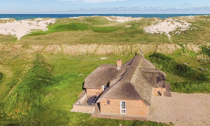 Houvig House | Lovely home in Ringkøbing with sauna