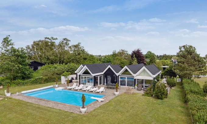 Skibby House | Lovely home in Skibby with sauna