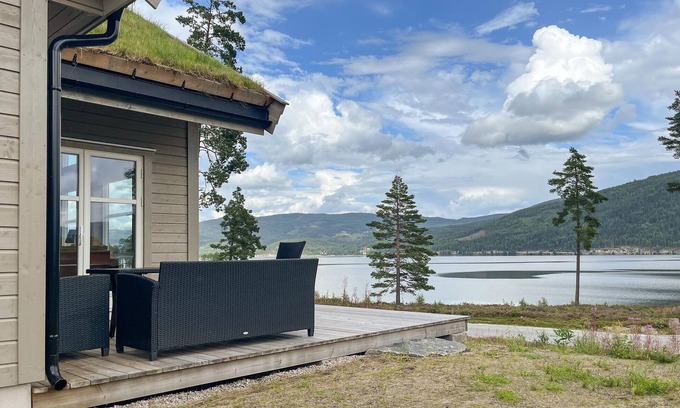 Nissedal House | Lovely home in Treungen