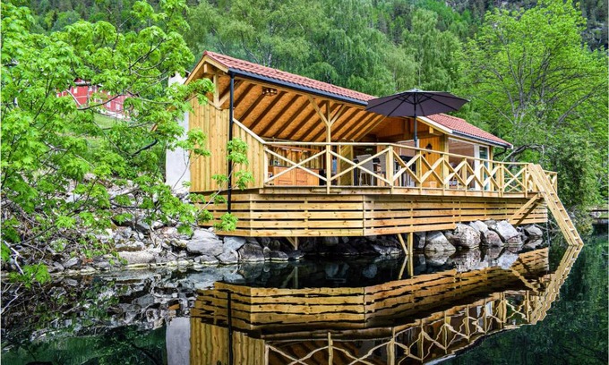 Kviteseid House | Lovely Home In Vråliosen With Sauna