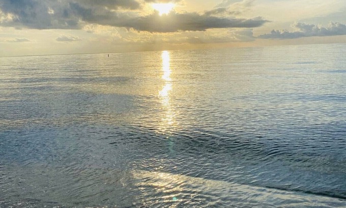 Sunny Isles Beach Apartment | Lovely Home! Paradise at Sunny Isles Beach! 2BD/2BTH Ocean View Beach Condo.