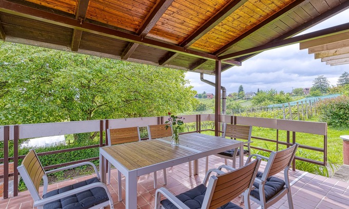Zagreb County House | Lovely House Near Zagreb With Terrace, Graberje Ivanićko, Croatia