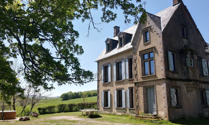 Segur-les-Villas House | Lovely house with character in Ségur-les-Villas