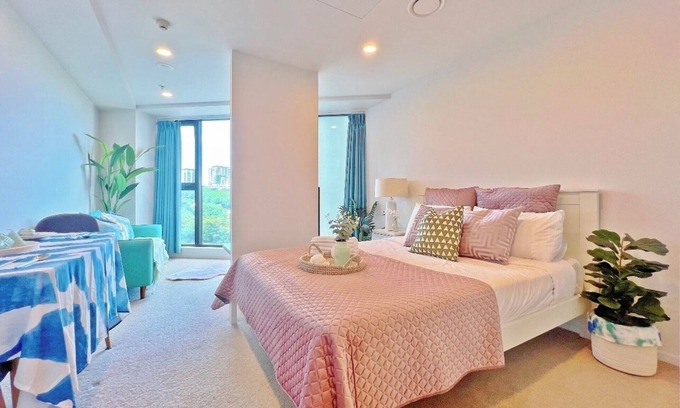 Auckland Central Business District House | Lovely Little Nest in CBD