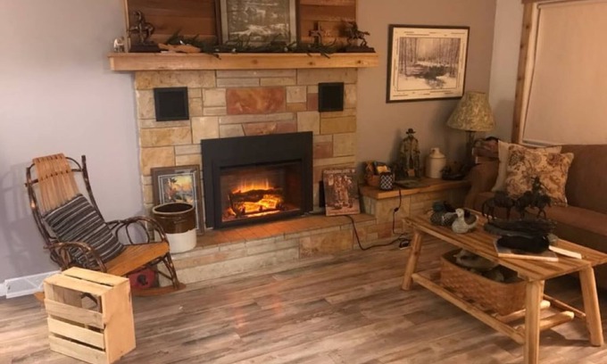 Lake City Apartment | Lovely location close to the lake and downtown Lake CIty & Several beaches.