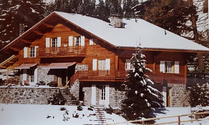 Villars-sur-Ollon Ski Chalet | Lovely luxury chalet Villars-sur-Ollon 6-15 people winter and summer sports