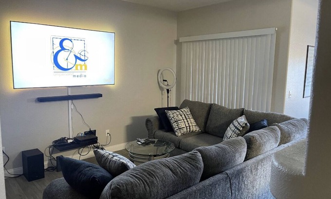 Spring Valley Condo | Lovely master bedroom en-suite.